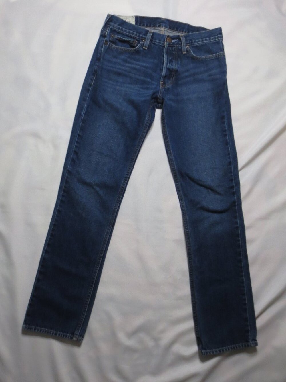 Classic Men's Dark Blue Straight-Leg Jeans
